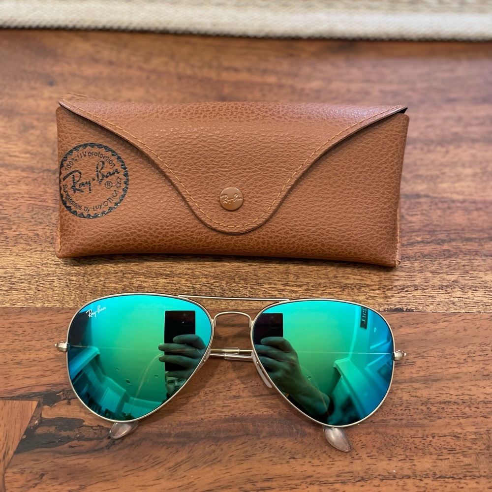 Green mirror Ray-ban Aviator Sunglasses